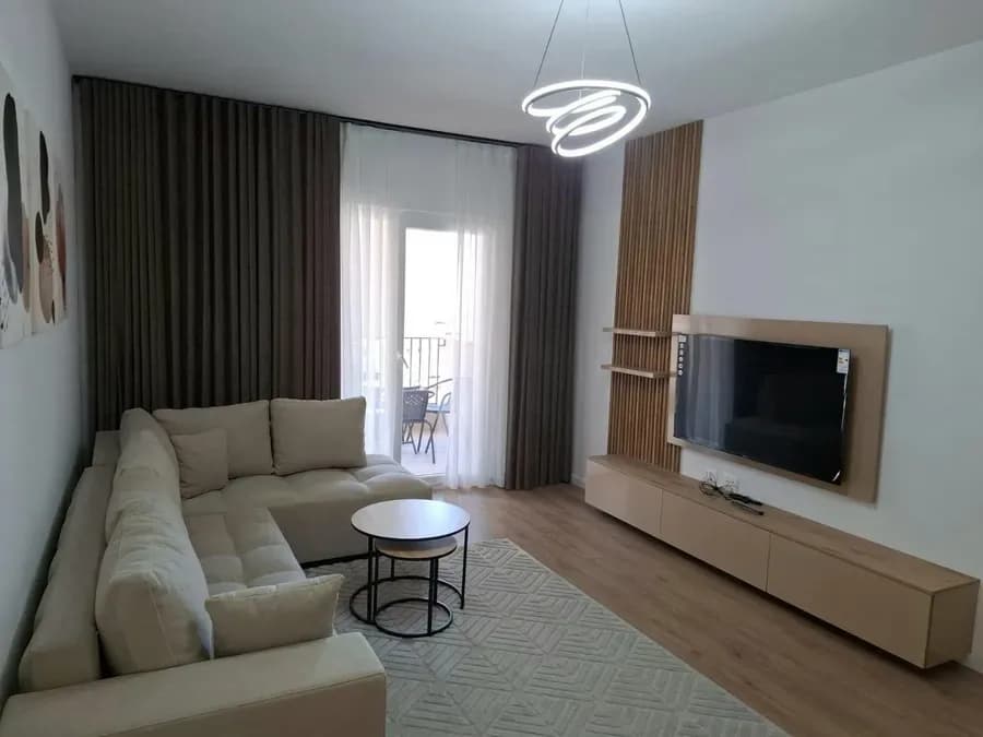 JEPET APARTAMENT ME QERA 2+1, LAPRAKE