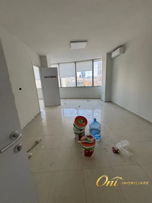 Office to rent Train Station - New Boulevard - Brrake (Tirana - city) 4