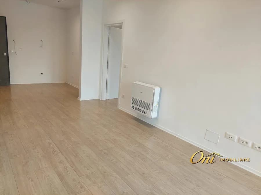 Office to rent Kavaja Str (Tirana - city) 3
