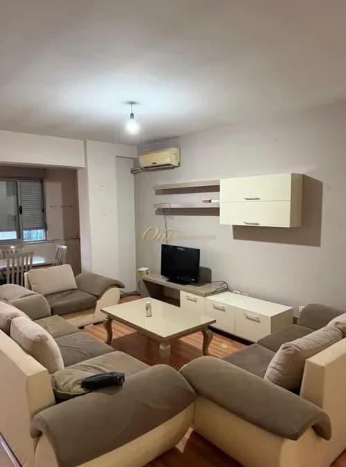 RRUGA E KAVAJES APARTAMENT PER QERA 2+1