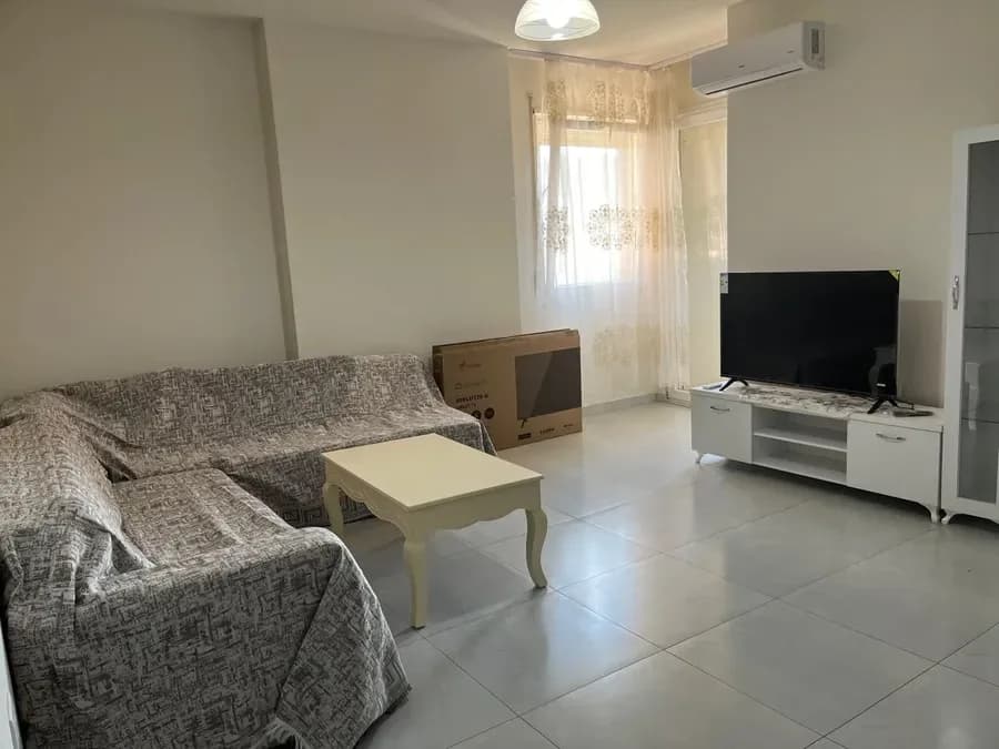 JEPET APARTAMENT ME QERA2+1 PALLATI ME SHIGJETA