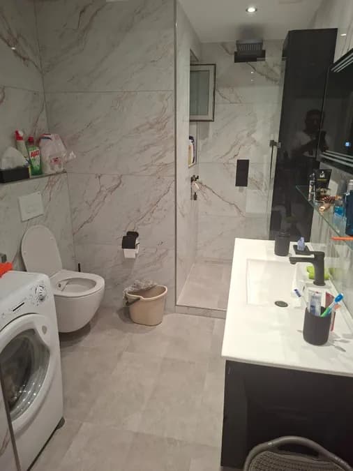 Apartment to rent Komuna e Parisit - Kristal Center (Tirana - city) 2