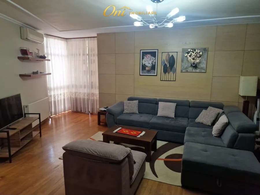 Apartment to rent Center (Tirana - city)