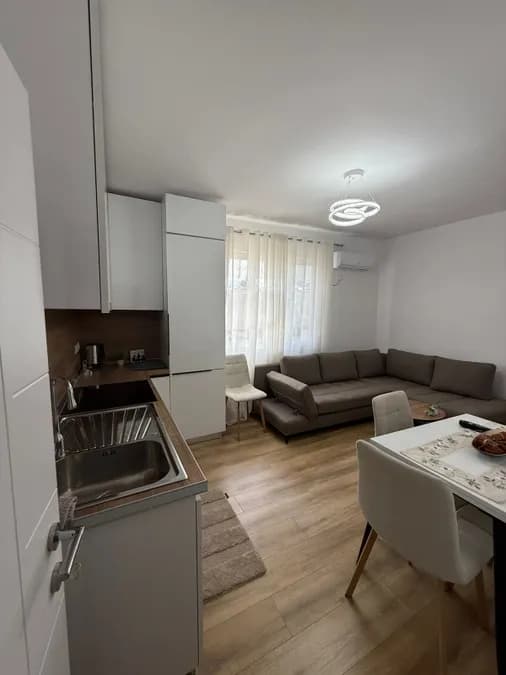 Apartment to rent Kavaja Str (Tirana - city) 2