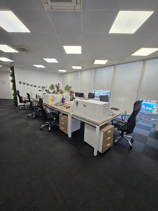 Office to rent Zogu i Zi (Tirana - city)