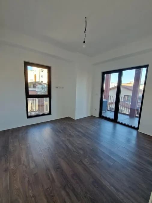 Office to rent Kavaja Str (Tirana - city) 2