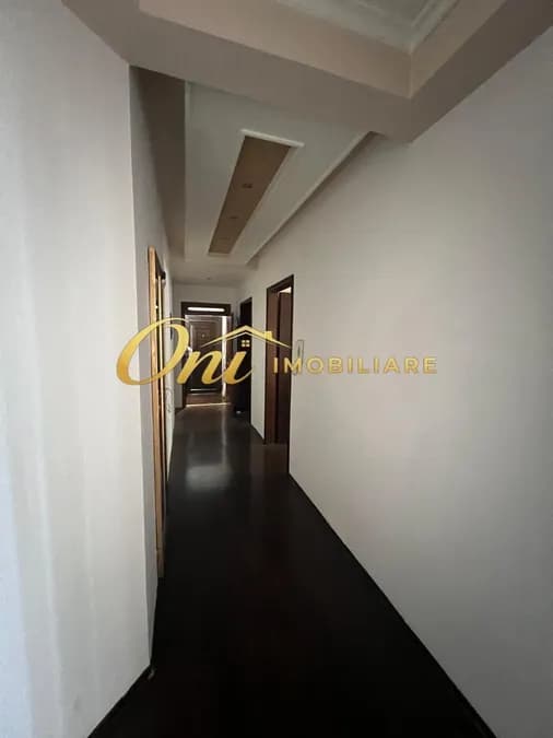 Apartment to rent Komuna e Parisit - Kristal Center (Tirana - city) 3
