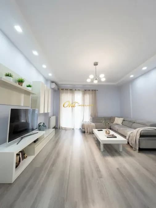 SIRI KODRA, APARTAMENT PER QERA 2+1