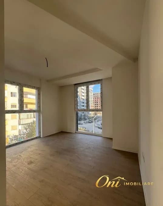 Office to rent Astiri - Unaza e Re (Tirana - city) 4