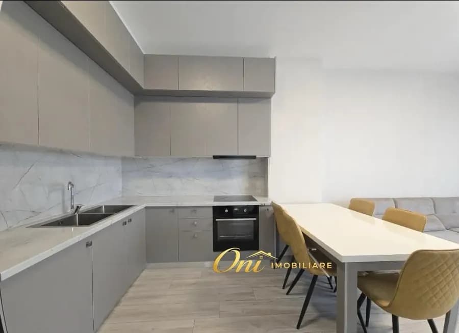 Apartment to rent Komuna e Parisit - Kristal Center (Tirana - city) 2