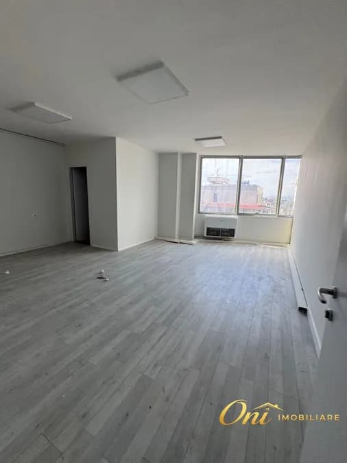 Office to rent Train Station - New Boulevard - Brrake (Tirana - city)