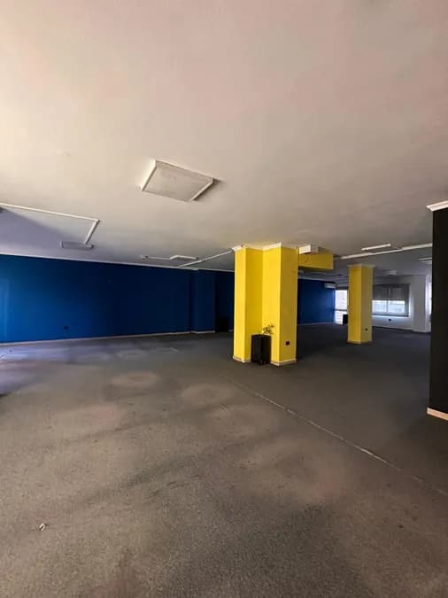 Office to rent Kavaja Str (Tirana - city)