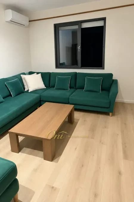 XHAMLLIK APARTAMENT PER QERA 1+1
