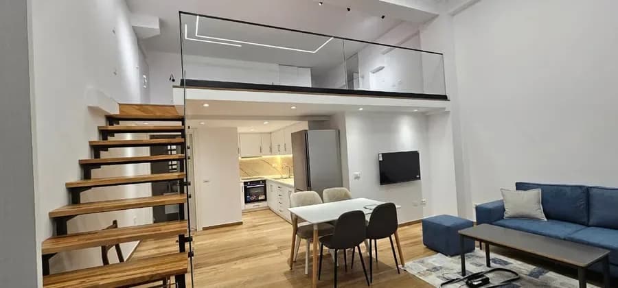 JEPET APARTAMENT DUPLEX ME QERA 1+1, KODRA E DIELLIT
