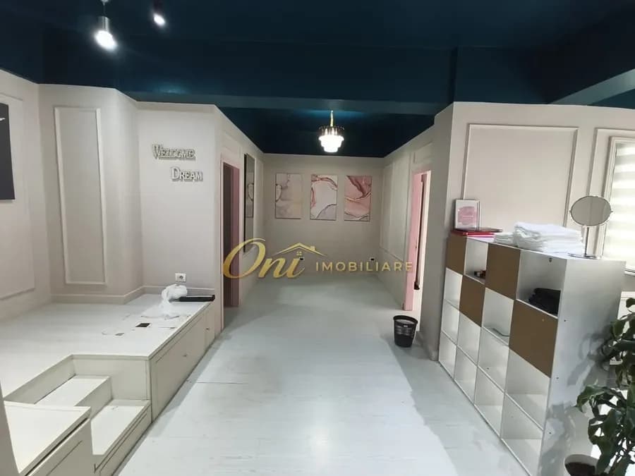 MYSLYM SHYRI AMBIENT BIZNESI PER QERA