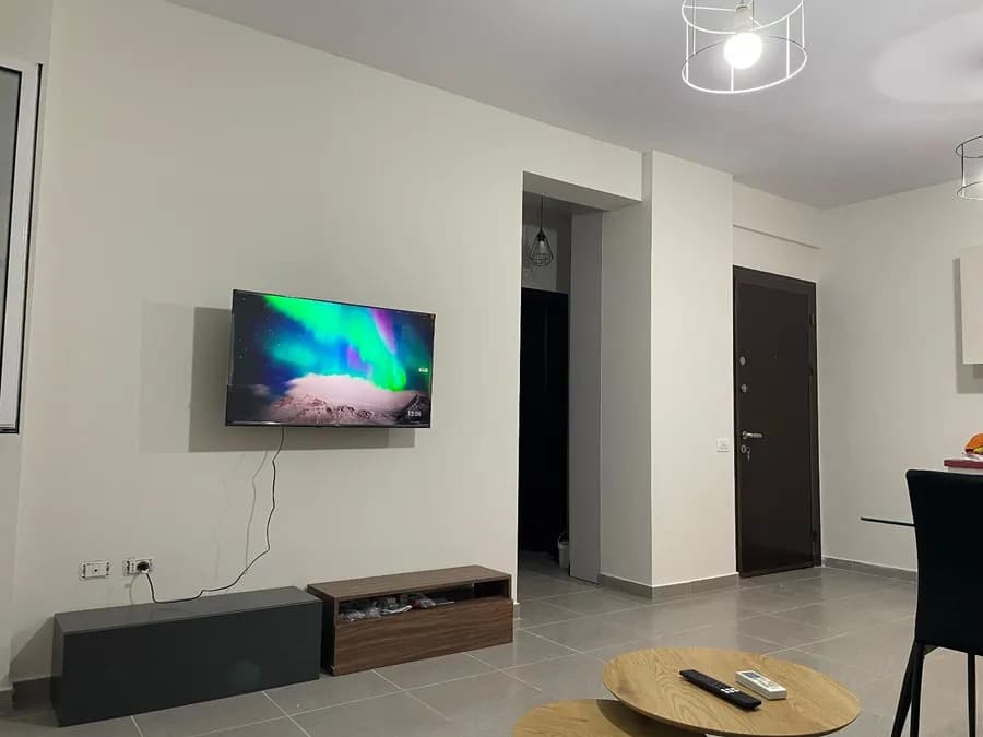 Apartment to rent Komuna e Parisit - Kristal Center (Tirana - city) 3