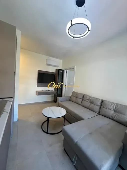 SELVIA, APARTAMENT PER QERA 1+1