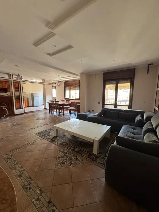 Apartment to rent Komuna e Parisit - Kristal Center (Tirana - city)