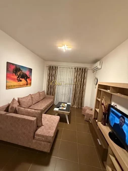 LIQENI I THATE, APARTAMENT ME QERA 2+1+2