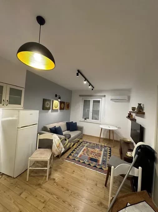 RRUGA E ELBASANIT APARTAMENT PER QERA 1+1