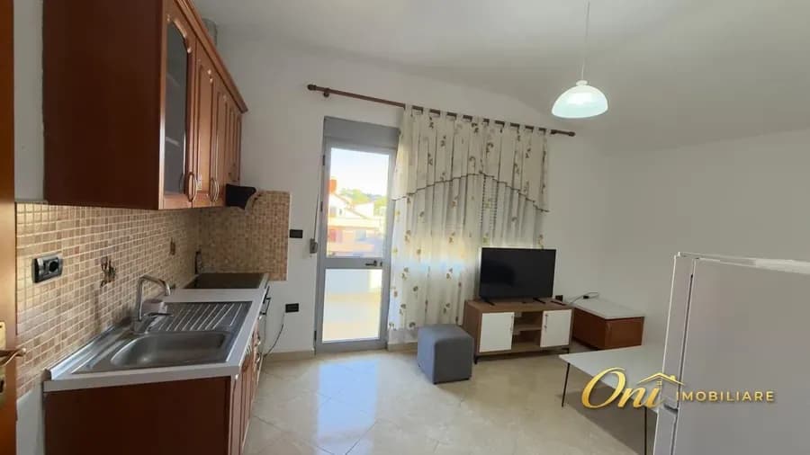 JEPET APARTAMENT ME QERA 1+1, RRUGA 5 MAJI