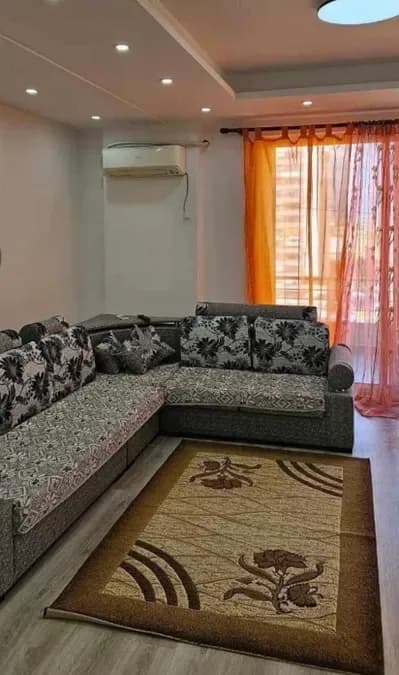 RRUGA DRITAN HOXHA, APARTAMENT ME QERA 2+1