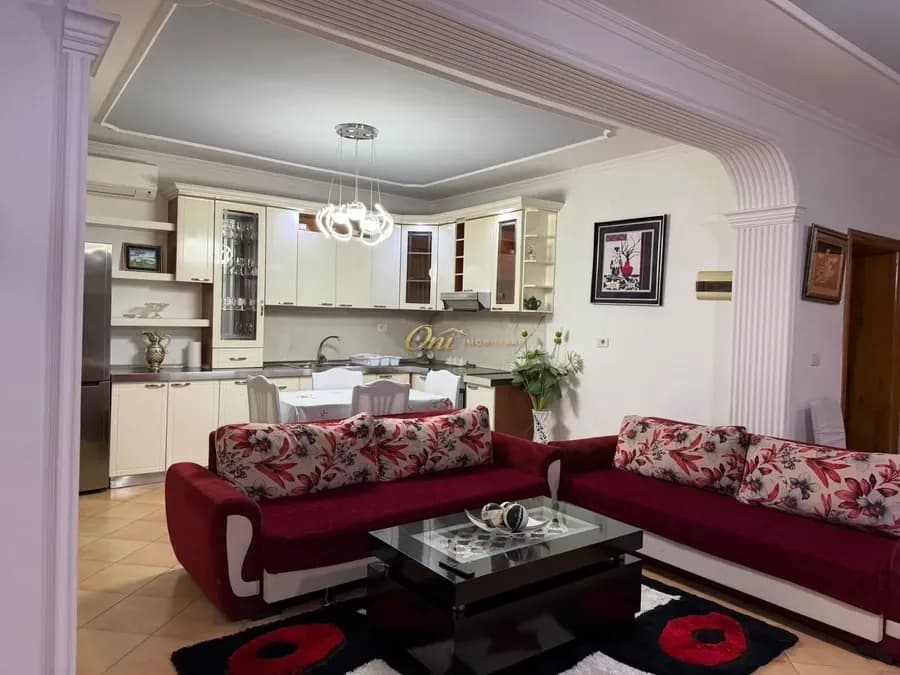 SIRI KODRA APARTAMENT PER QERA 2+1