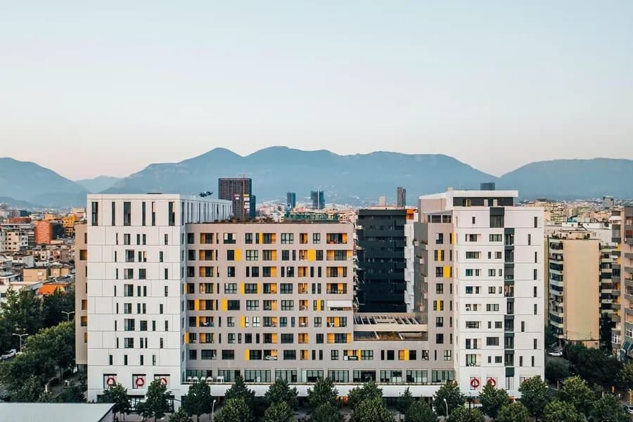 Office to rent Kavaja Str (Tirana - city) 3