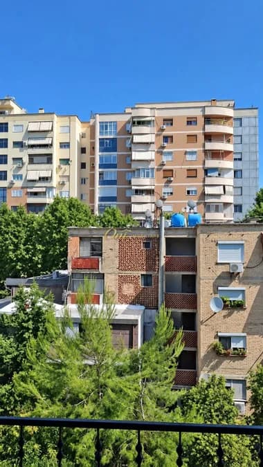 BULEVARDI ZOGU I PARE SHITET APARTAMENT 2+1