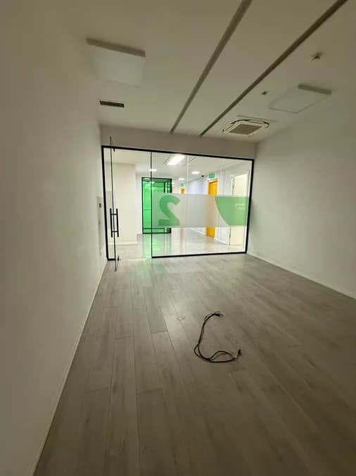 Office to rent Kavaja Str (Tirana - city) 3