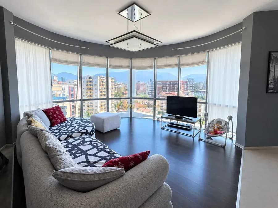 KOMUNA E PARISIT APARTAMENT PER QERA 2+1