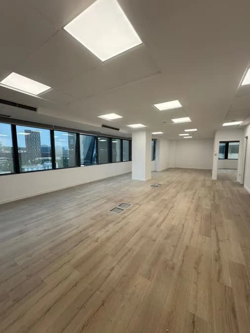 Office to rent Center (Tirana - city) 2