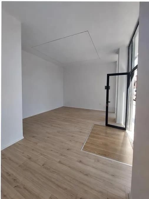 Store to rent Mine Peza - Fortuzi Str. (Tirana - city) 2