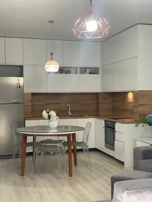JEPET APARTAMENT ME QERA 1+1, KODRA E DIELLIT