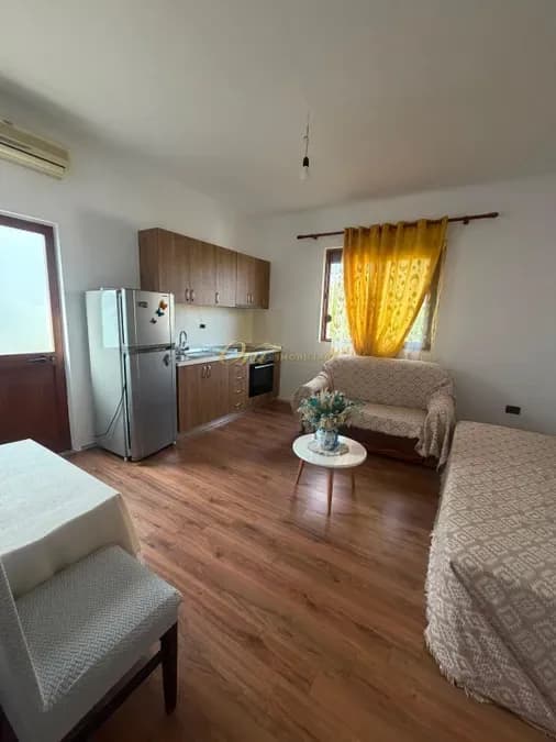 BABRRU APARTAMENT PER QERA 1+1