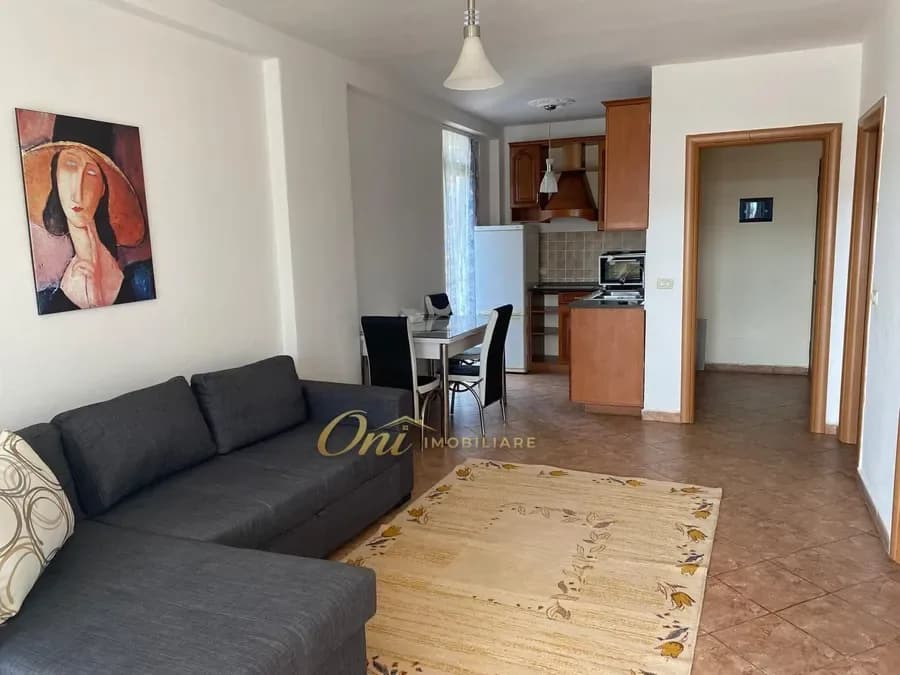 PAZARI I RI APARTAMENT PER QERA 1+1