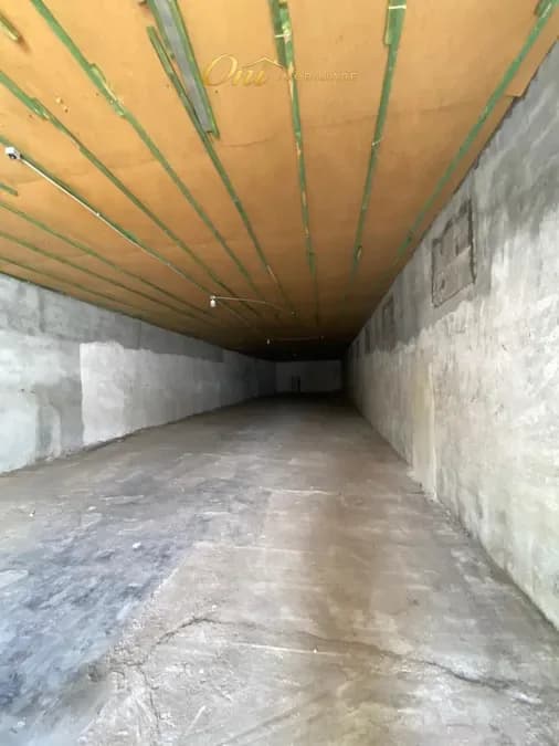 Magazinë për qira Mjull - Bathore (Tiranë - qyteti)