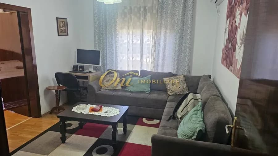 RRUGA BARDHYL APARTAMENT PER QERA 3+1