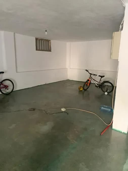 Magazinë për qira Tiranë - qyteti