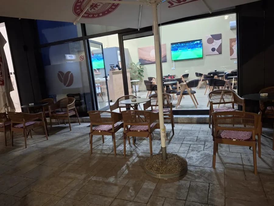 Business building to rent Don Bosko - Vision Plus - Mortgage Office (Tirana - city) 3