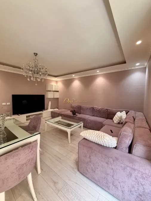 KOMUNA E PARISIT APARTAMENT PER QERA 3+1