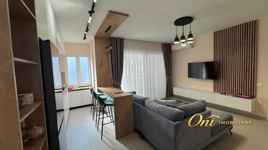 JEPET APARTAMENT ME QERA 1+1, MYSLYM SHYRI