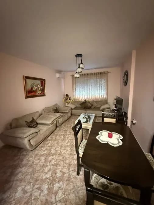 SHESHI WILLSON, APARTAMENT PER QERA 2+1