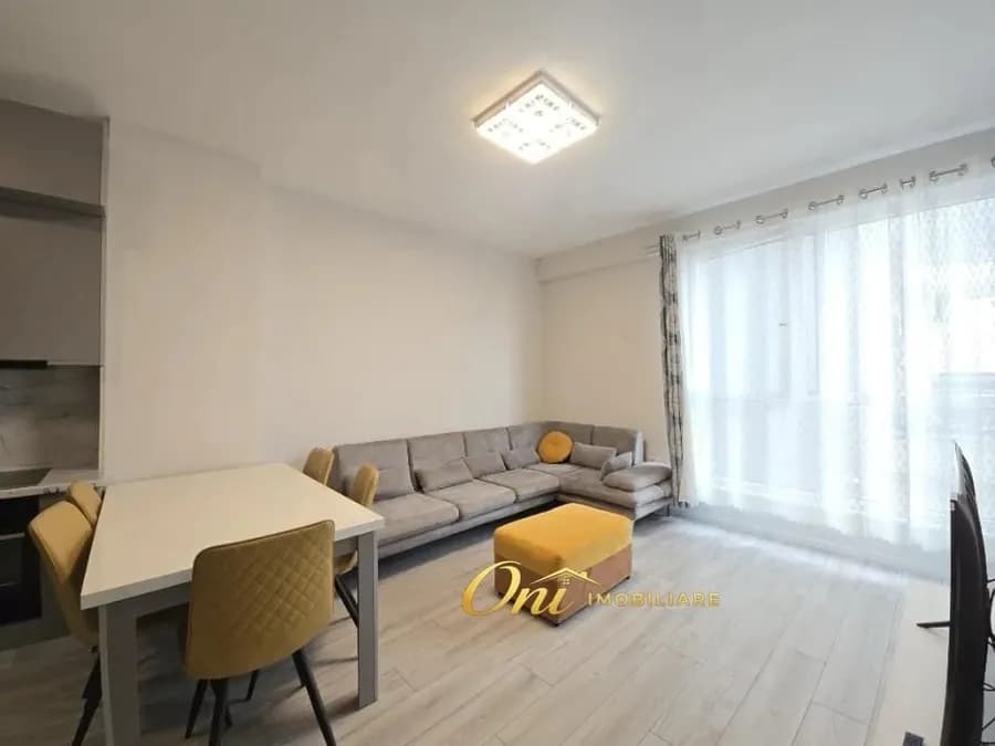 Apartment to rent Komuna e Parisit - Kristal Center (Tirana - city) 3