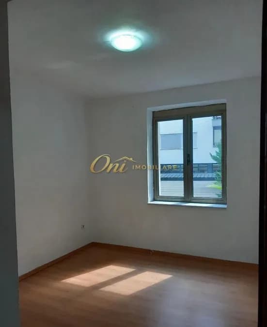 PAZARI I RI APARTAMENT PER QERA 3+1