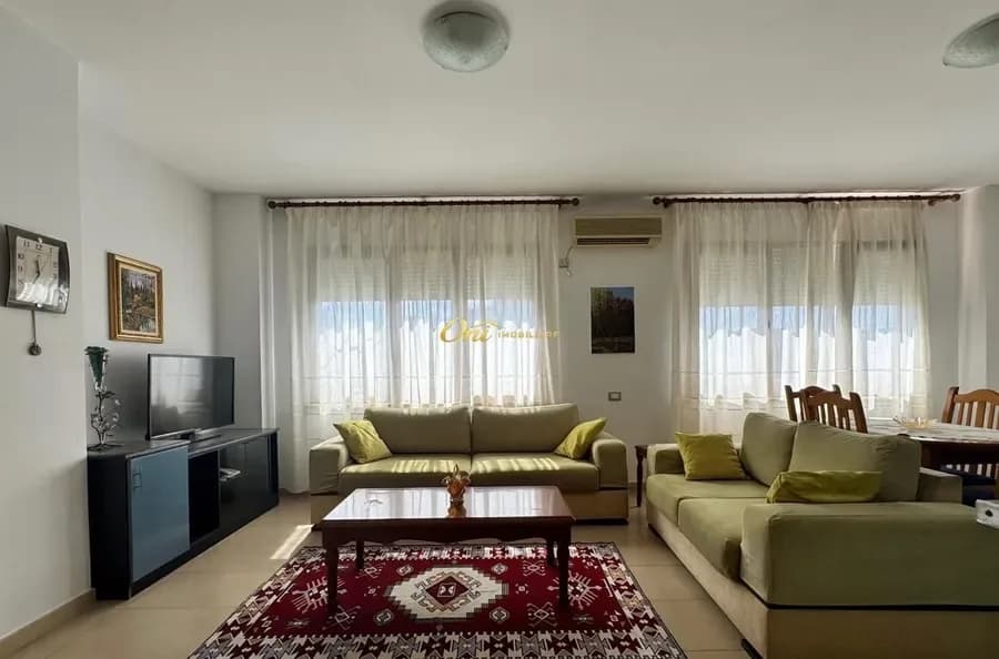 RRUGA E BOGDANEVE APARTAMENT PER QERA 2+1