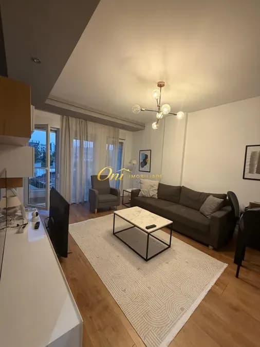 21 DHJETORI, APARTAMENT PER QERA 2+1