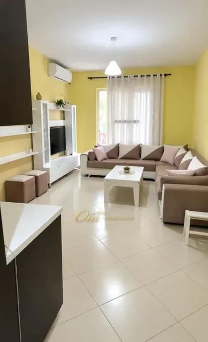 YZBERISHT APARTAMENT PER QERA 2+1