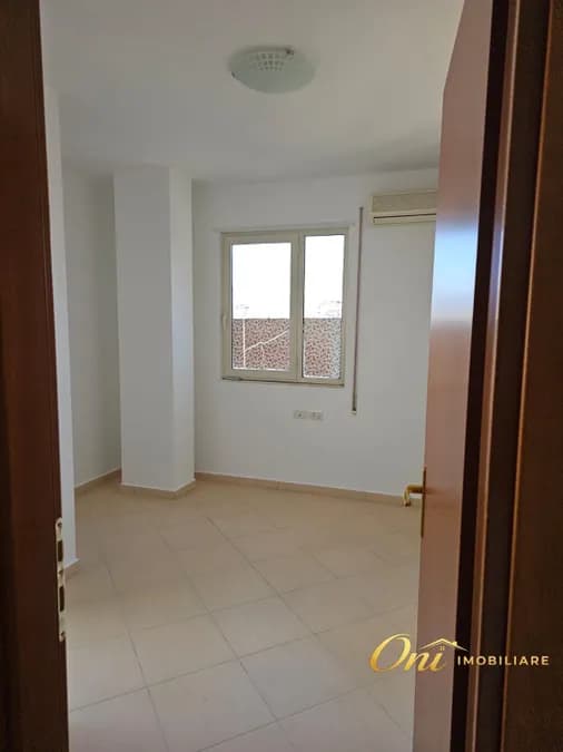 Office to rent Elbasan Str. - Lake Park (Tirana - city) 3