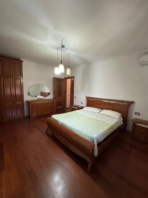Apartment to rent Komuna e Parisit - Kristal Center (Tirana - city) 4